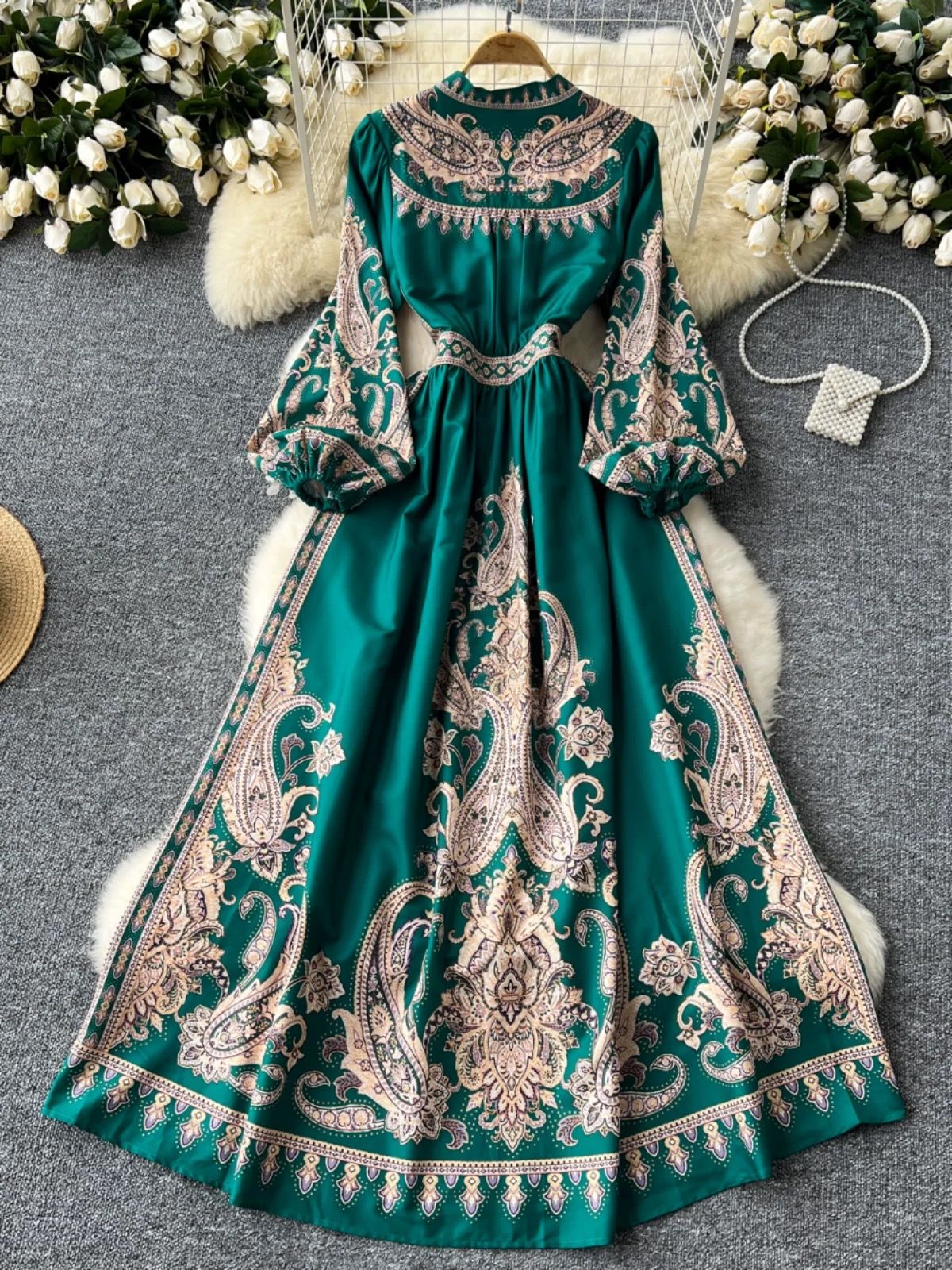 Ultimate queen dress ED465 image