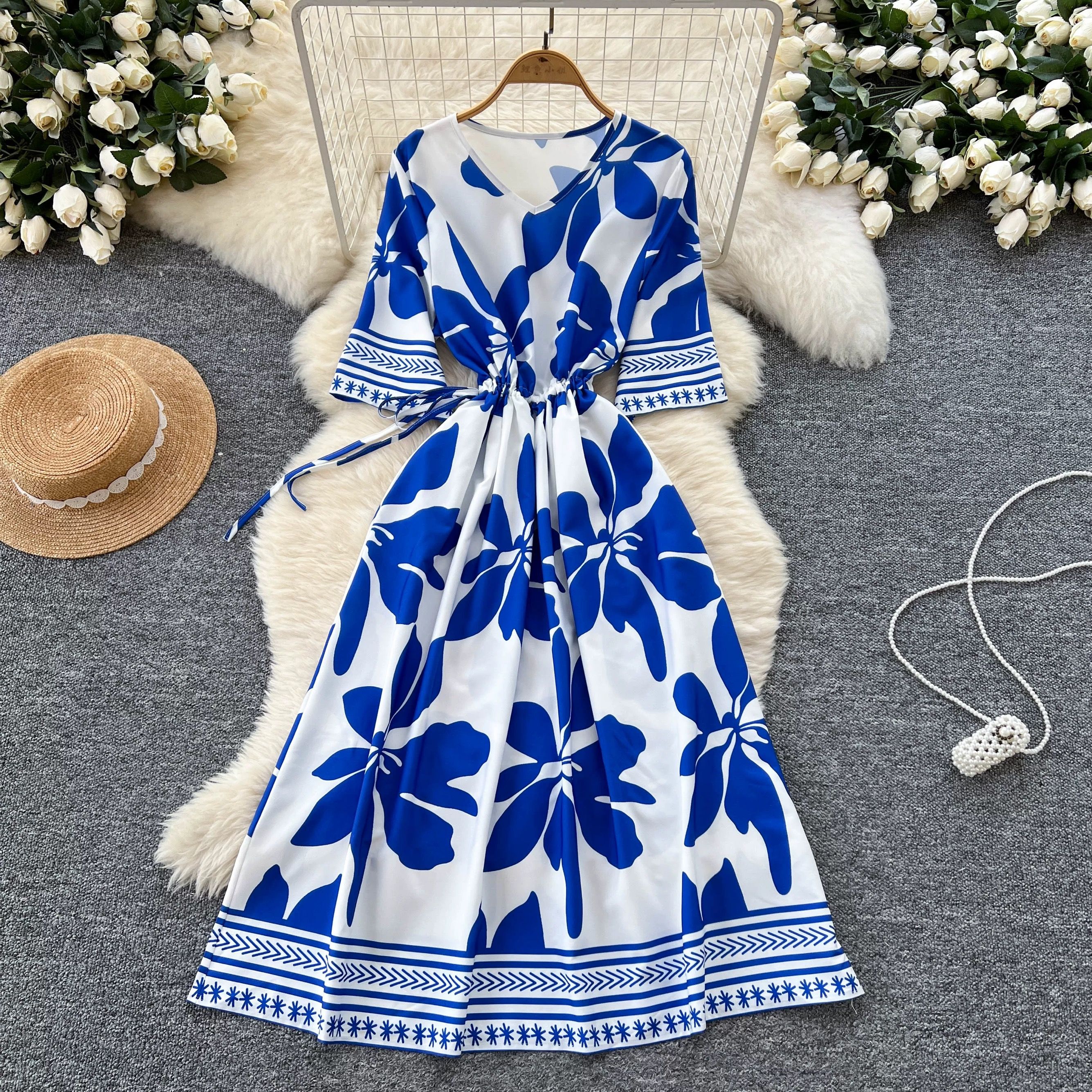 Good form dress CD1527 image