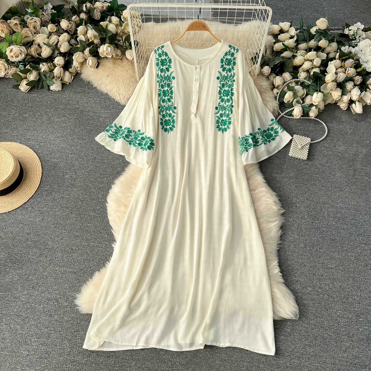 Fast living embroidery dress CD1317 image