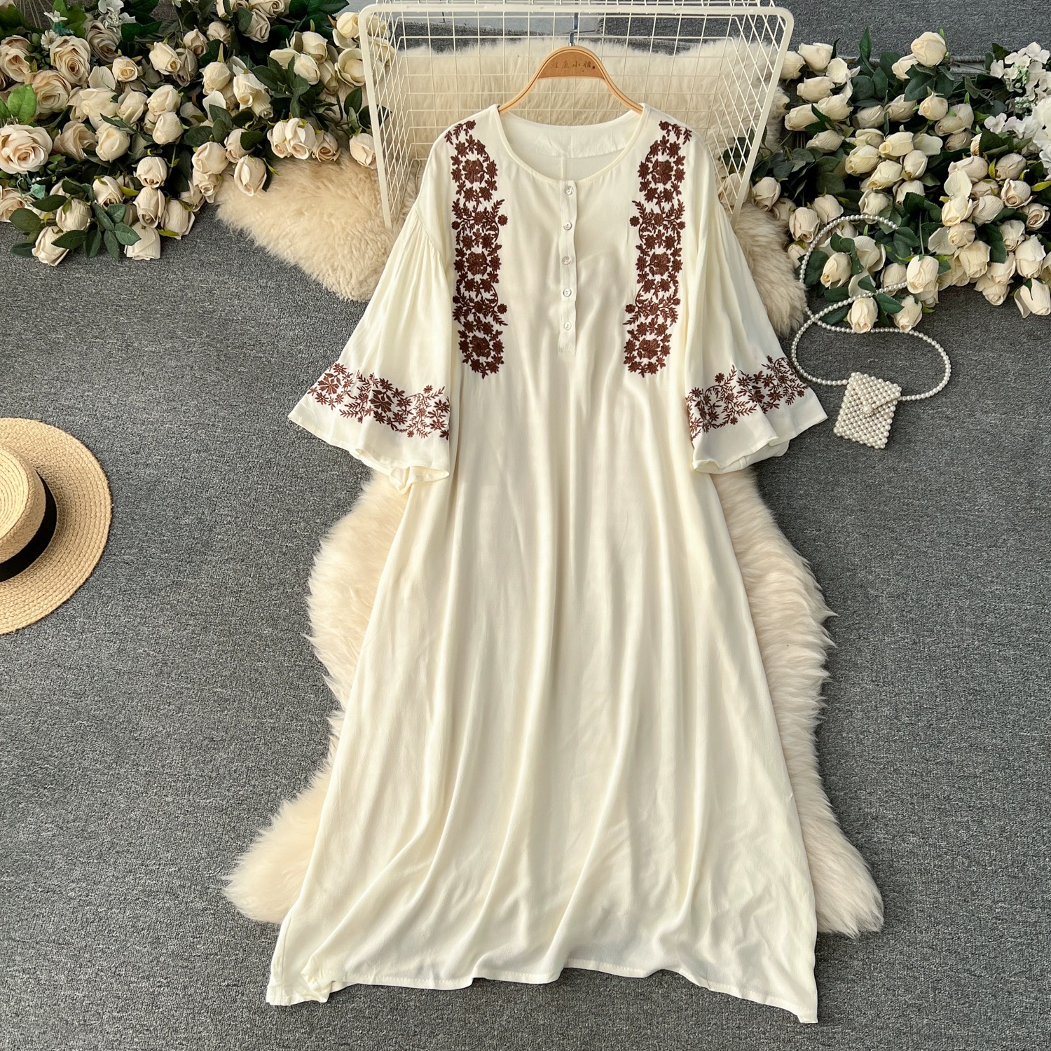 Fast living embroidery dress CD1317 image