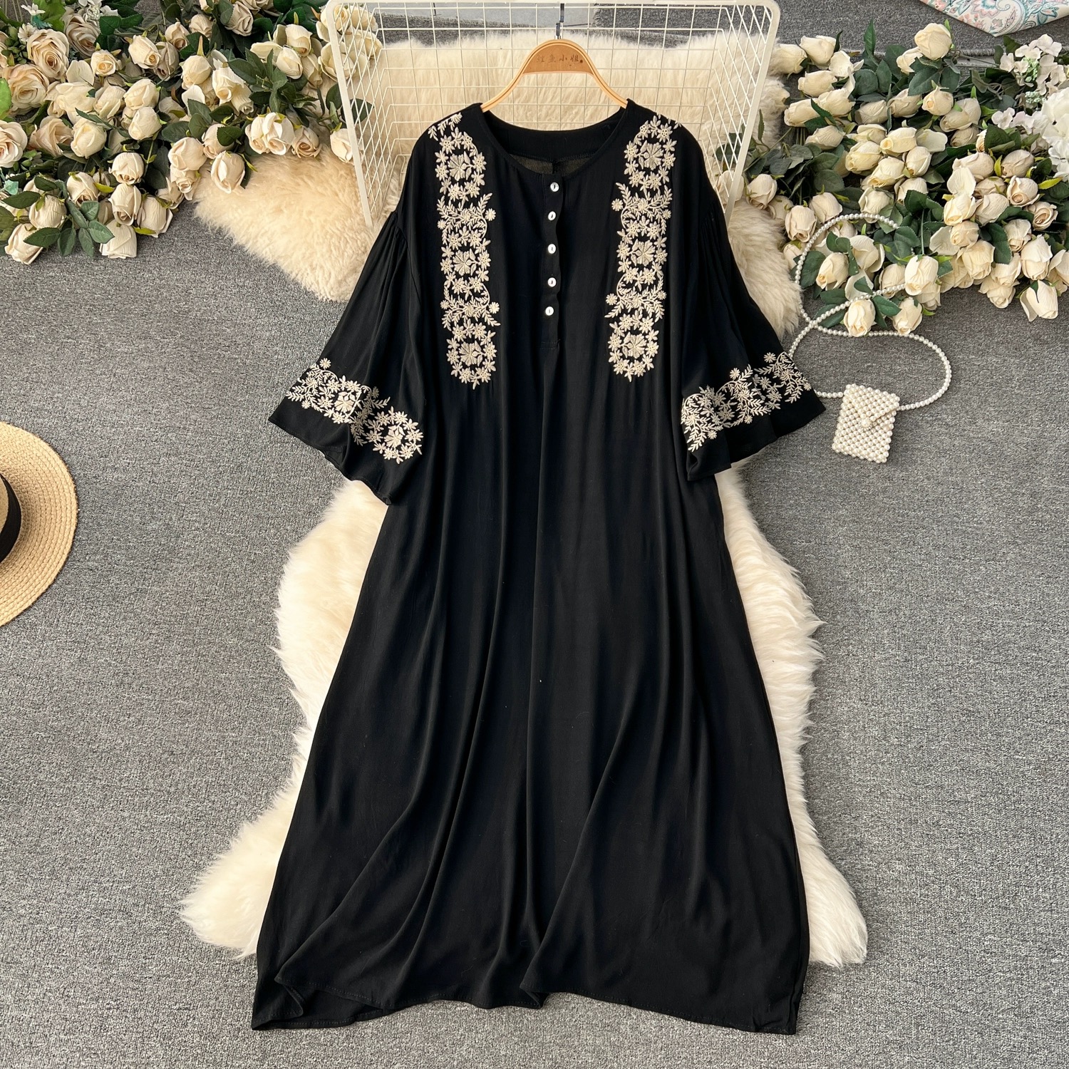 Fast living embroidery dress CD1317 image