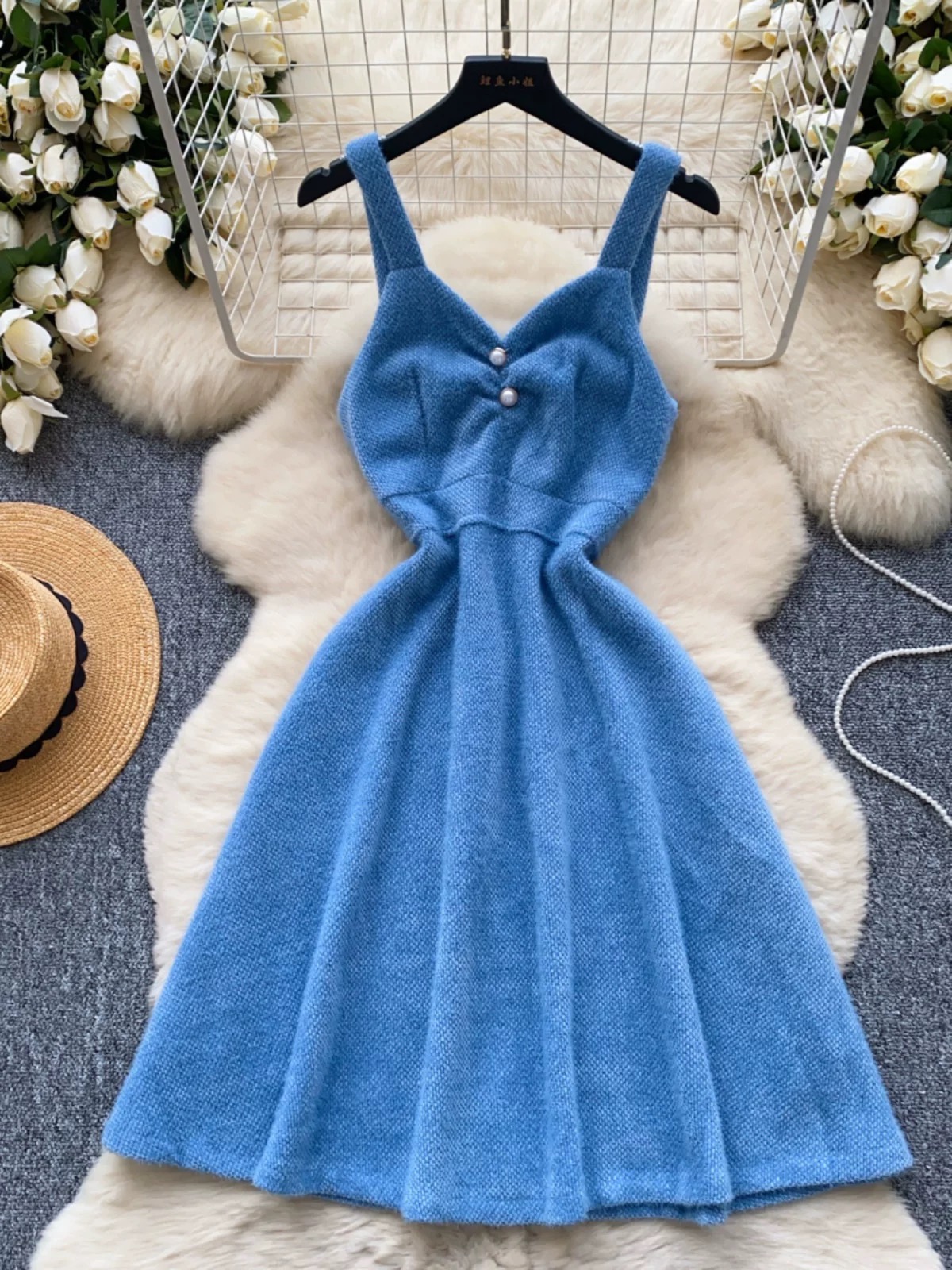 Into the groove dress CD2165 image