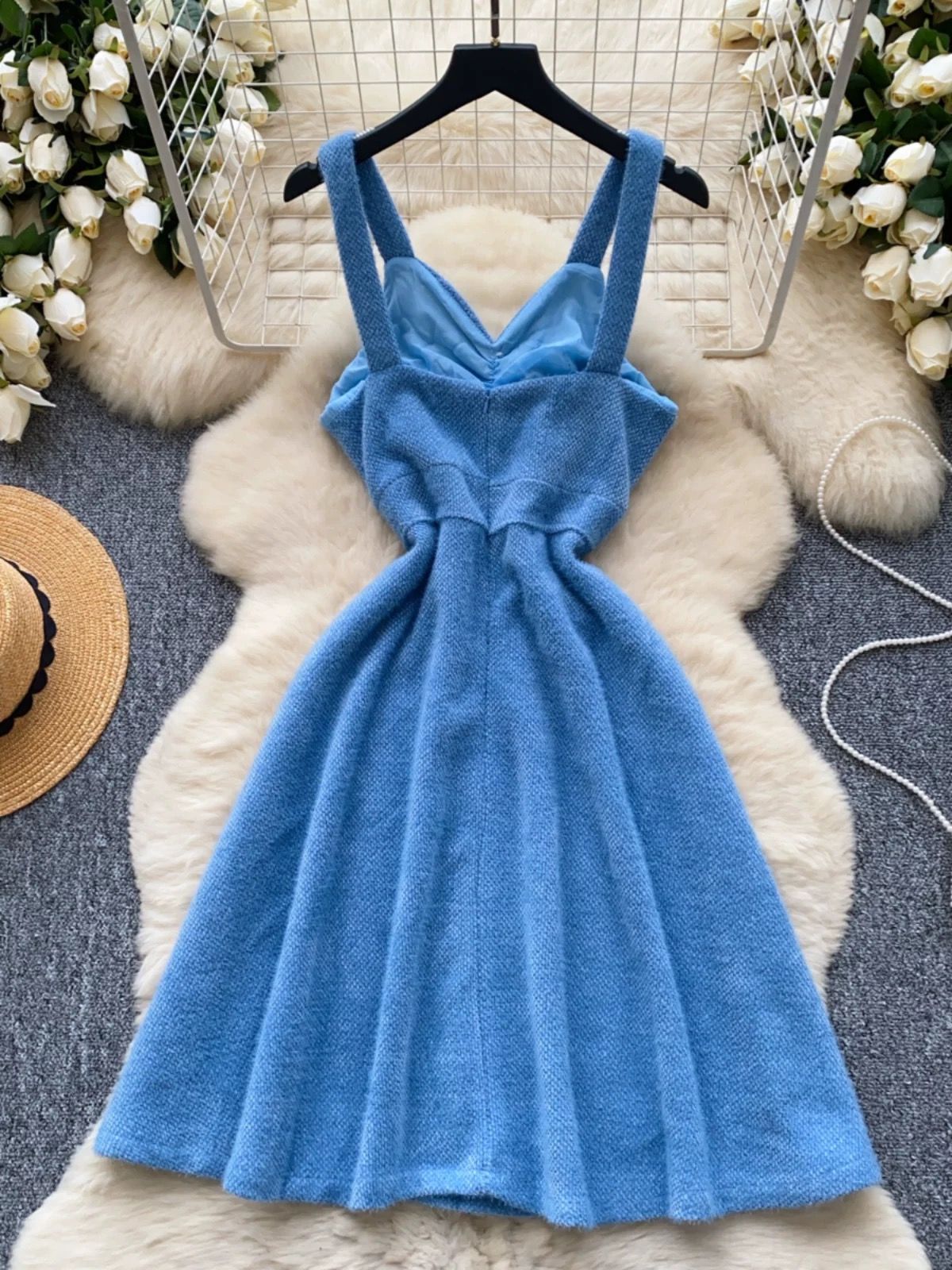 Into the groove dress CD2165 image