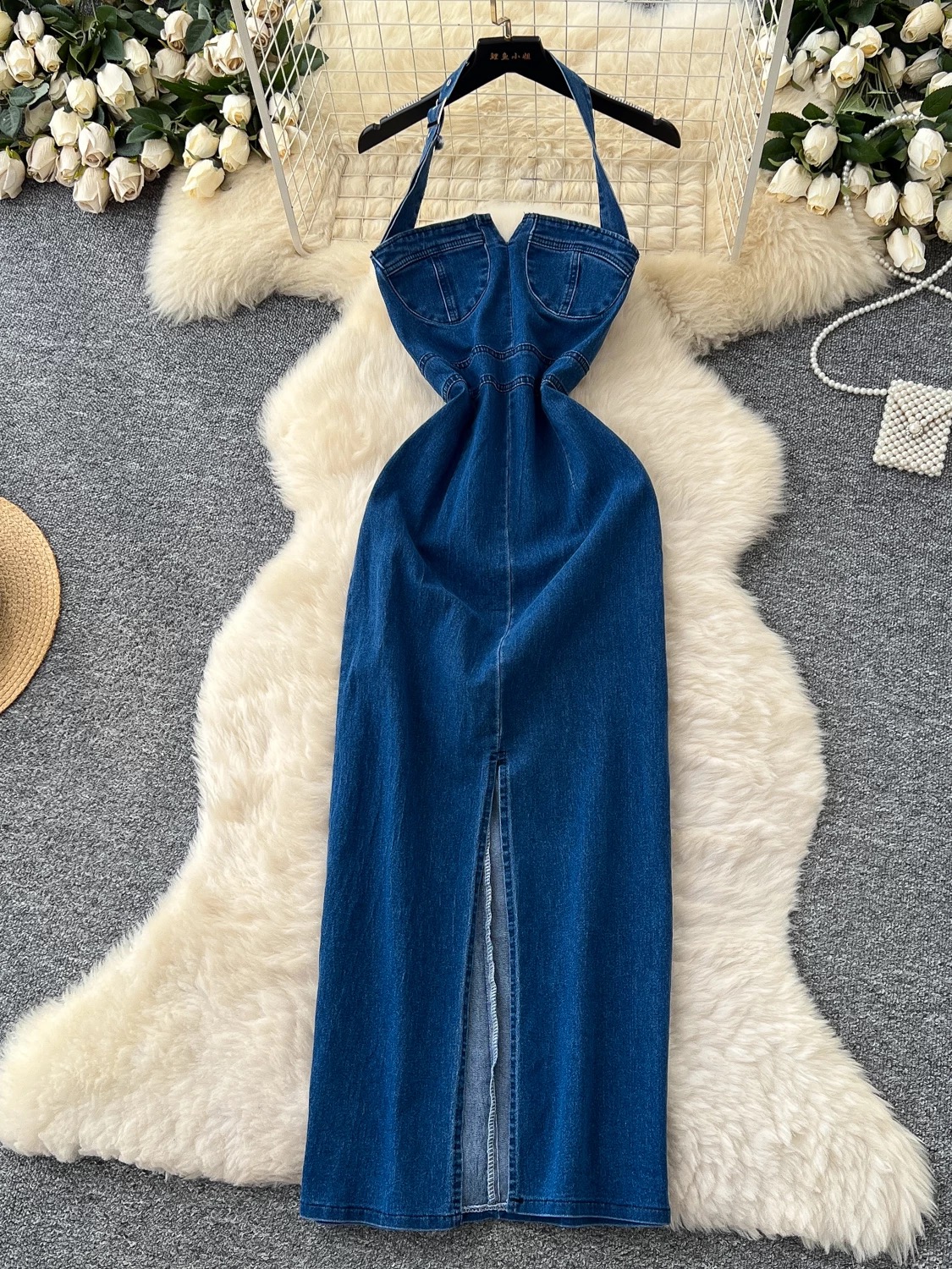 The GOAT dress DBC41 image