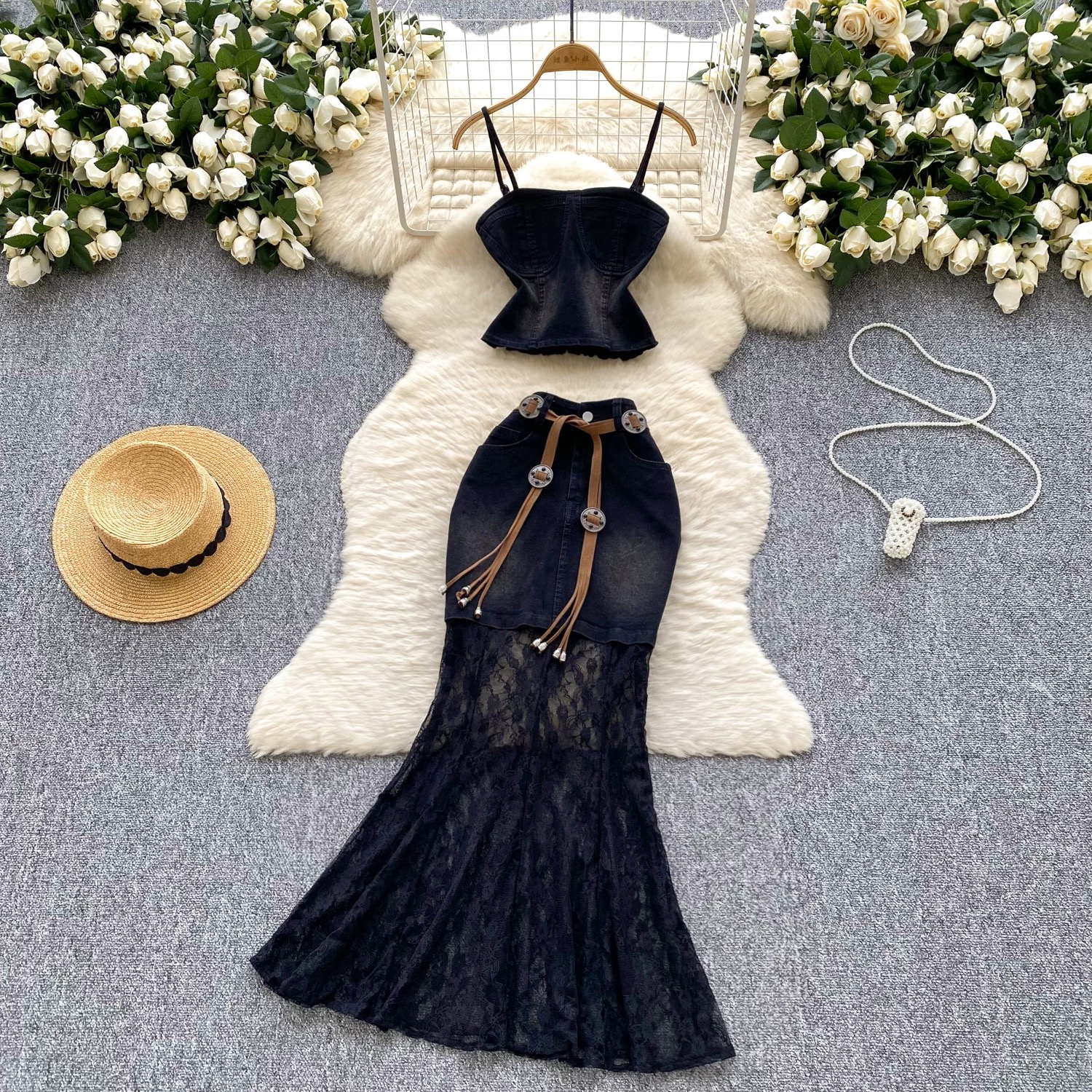 Bombshell babe set DTP228 image