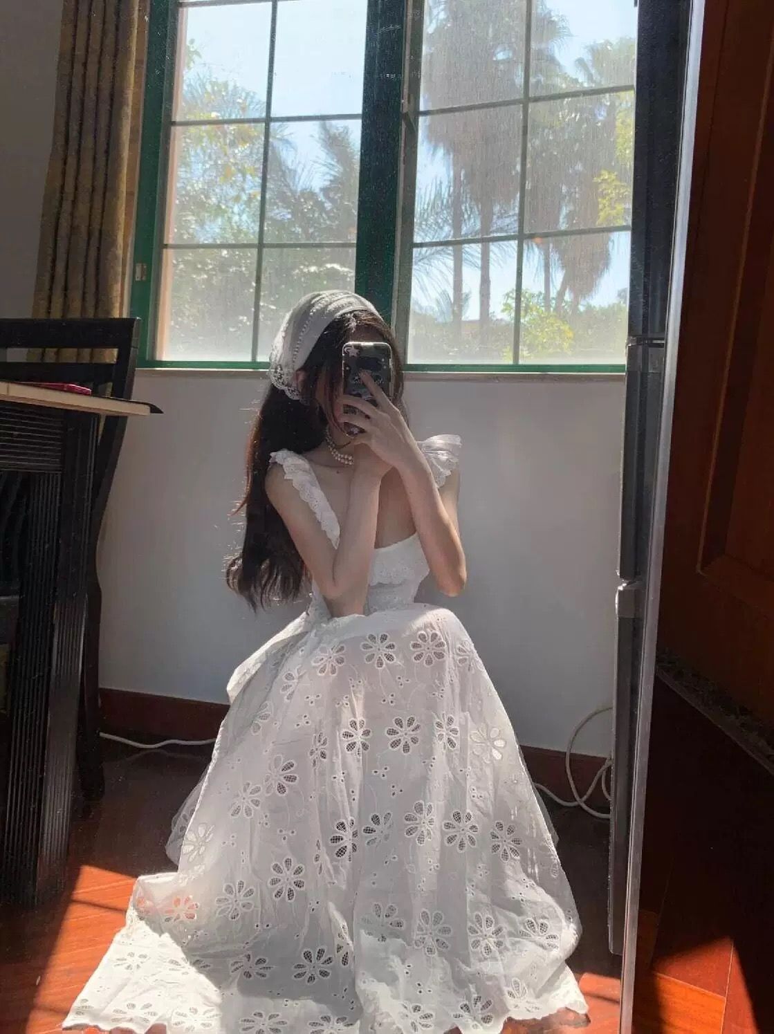 Unknown places lace dress CD1982 image