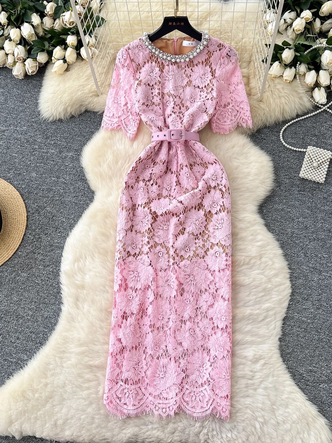 Grab a glass lace dress FBC298 image