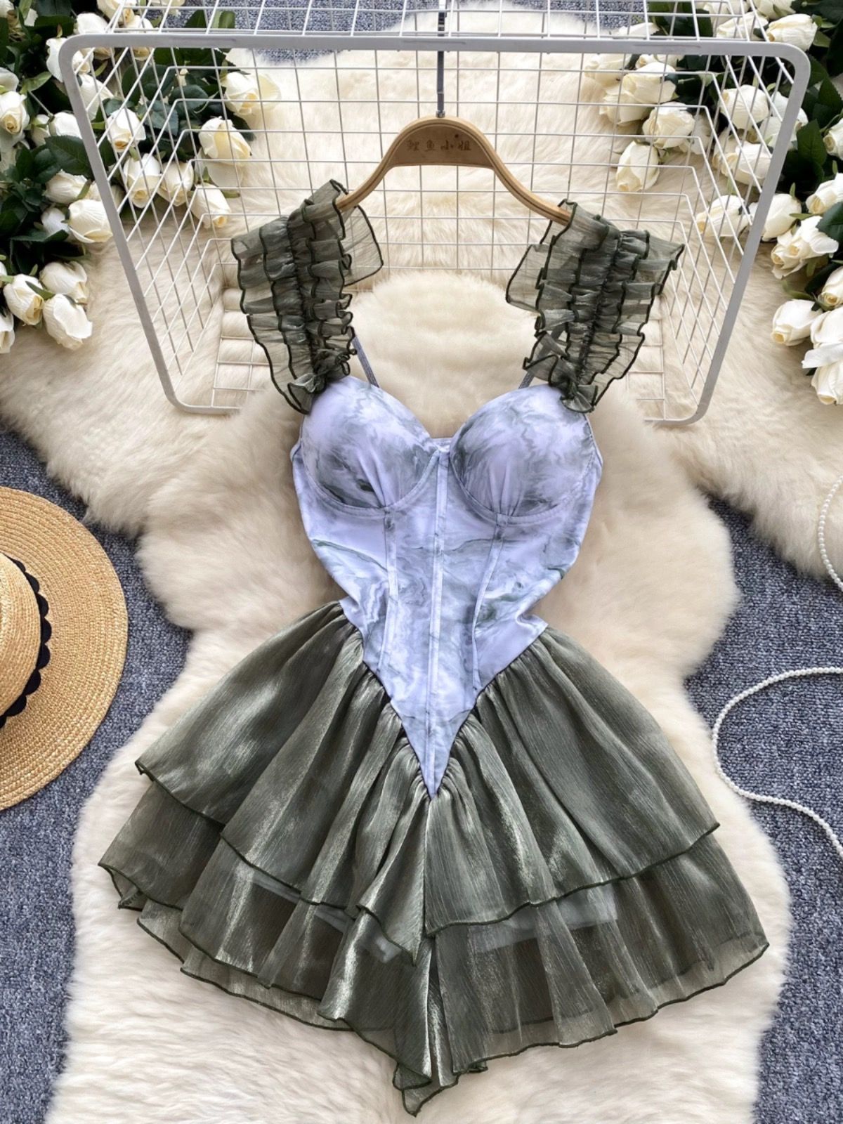 Collecting files dress FD943 image