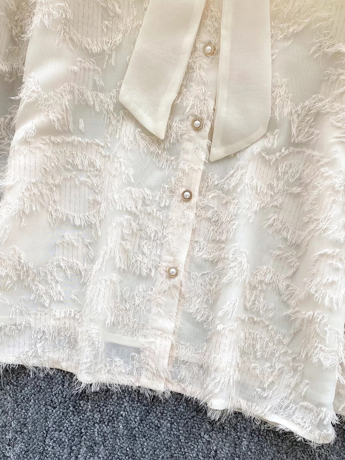 Lost as always blouse BE439 image