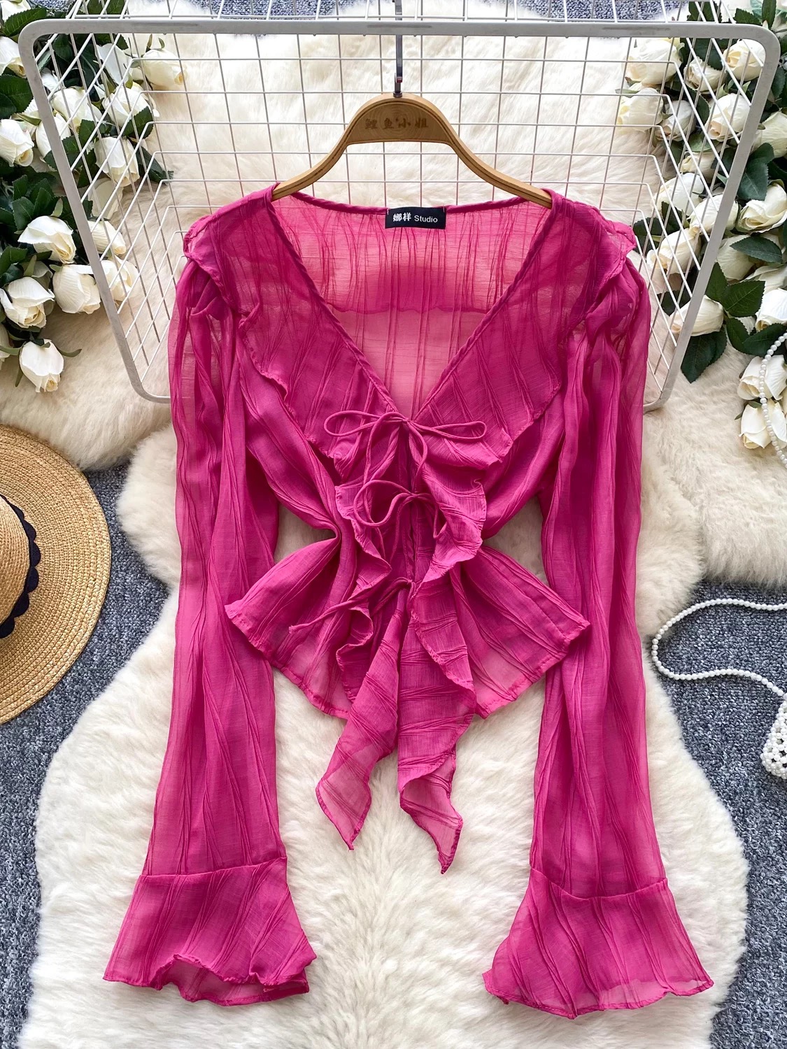 Miss know it all top CTO1062 image