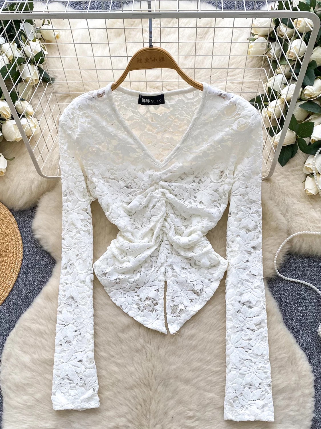 Duchess Royal lace top CTO1048 image