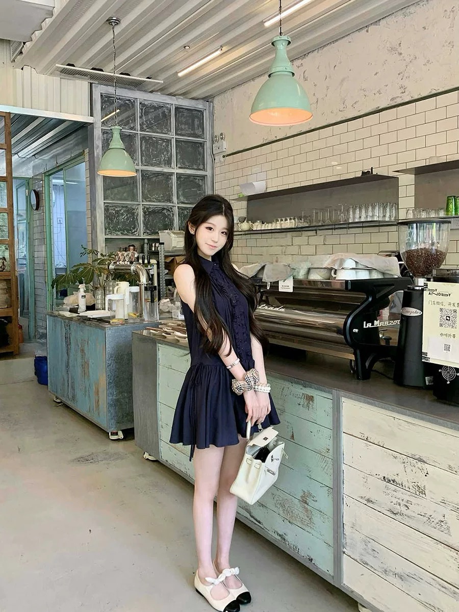 Beverly Hills wife dress CD309 image