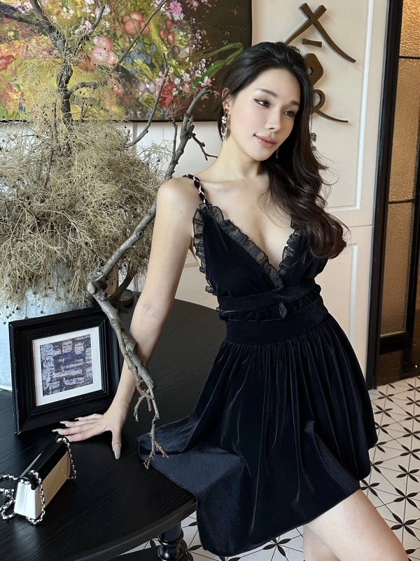 Keeping slay on rotation dress CD2129 image