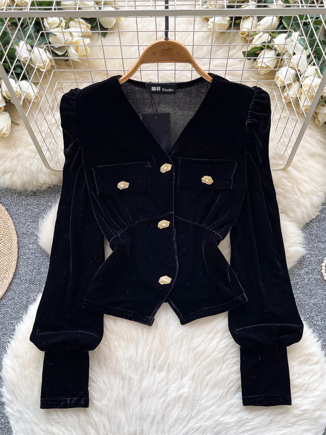 Right on cue top FTO347 image