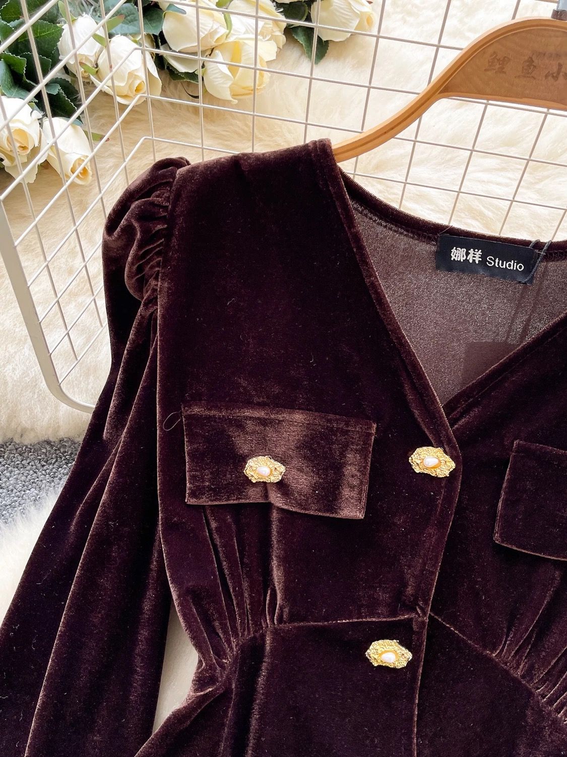 Right on cue top FTO347 image