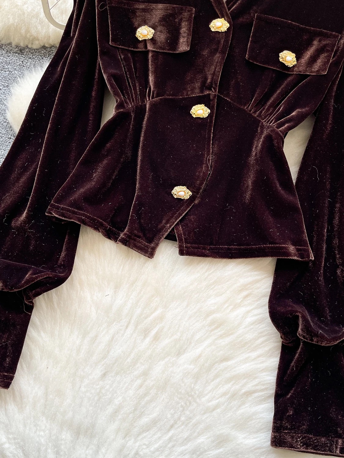 Right on cue top FTO347 image