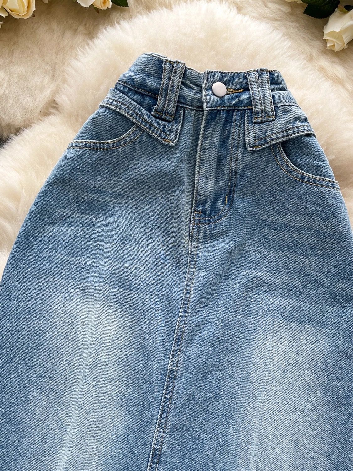 Emily in Paris skirt DS102 image