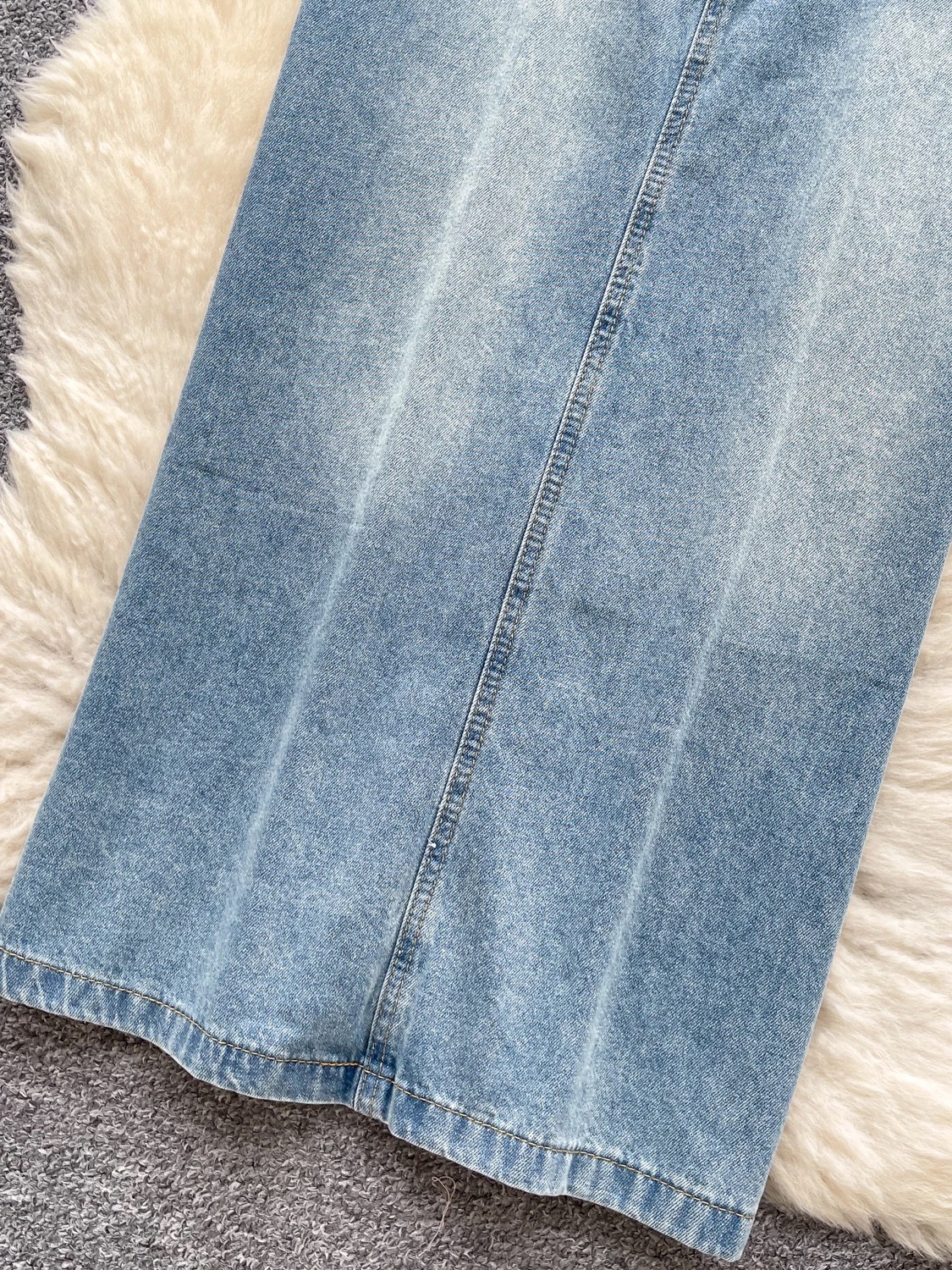 Emily in Paris skirt DS102 image