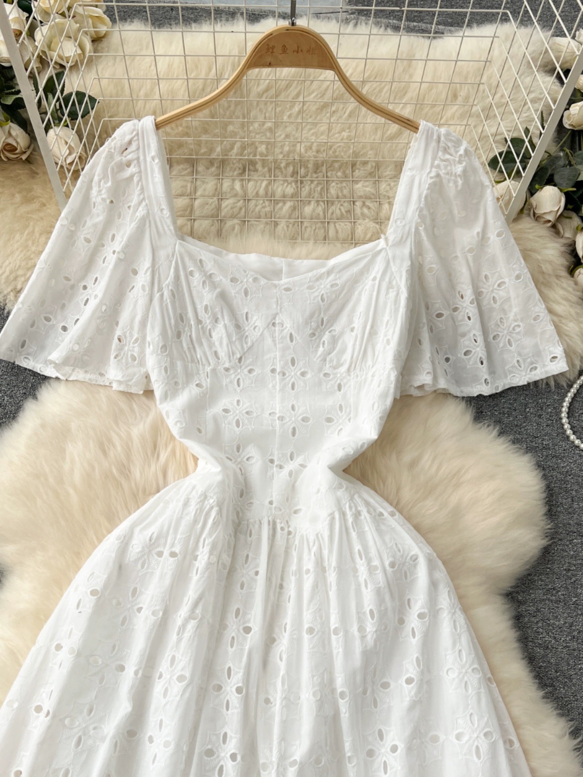 Exploring the gardens lace dress CD1221 image