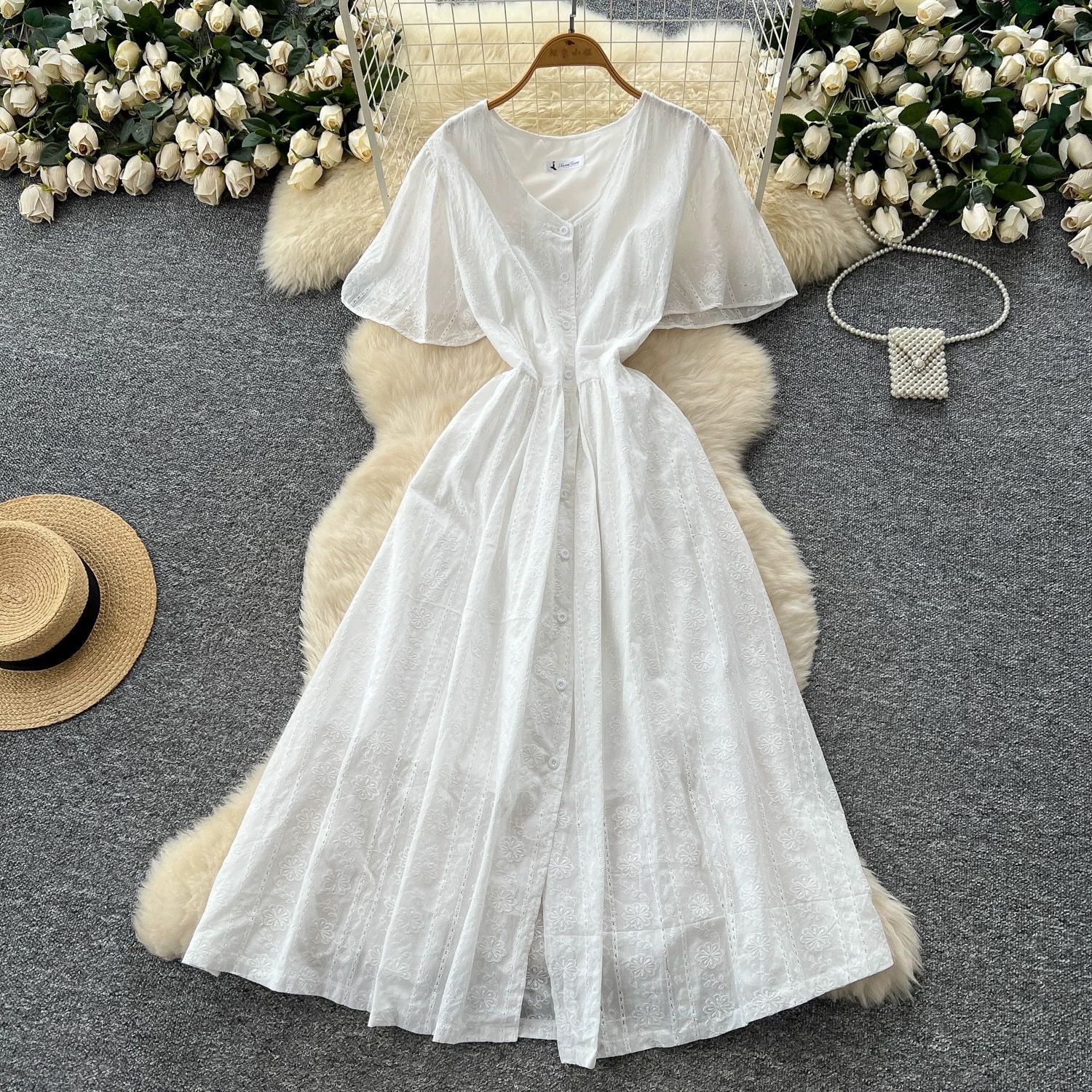 Beauty and the babe dress CD628 image