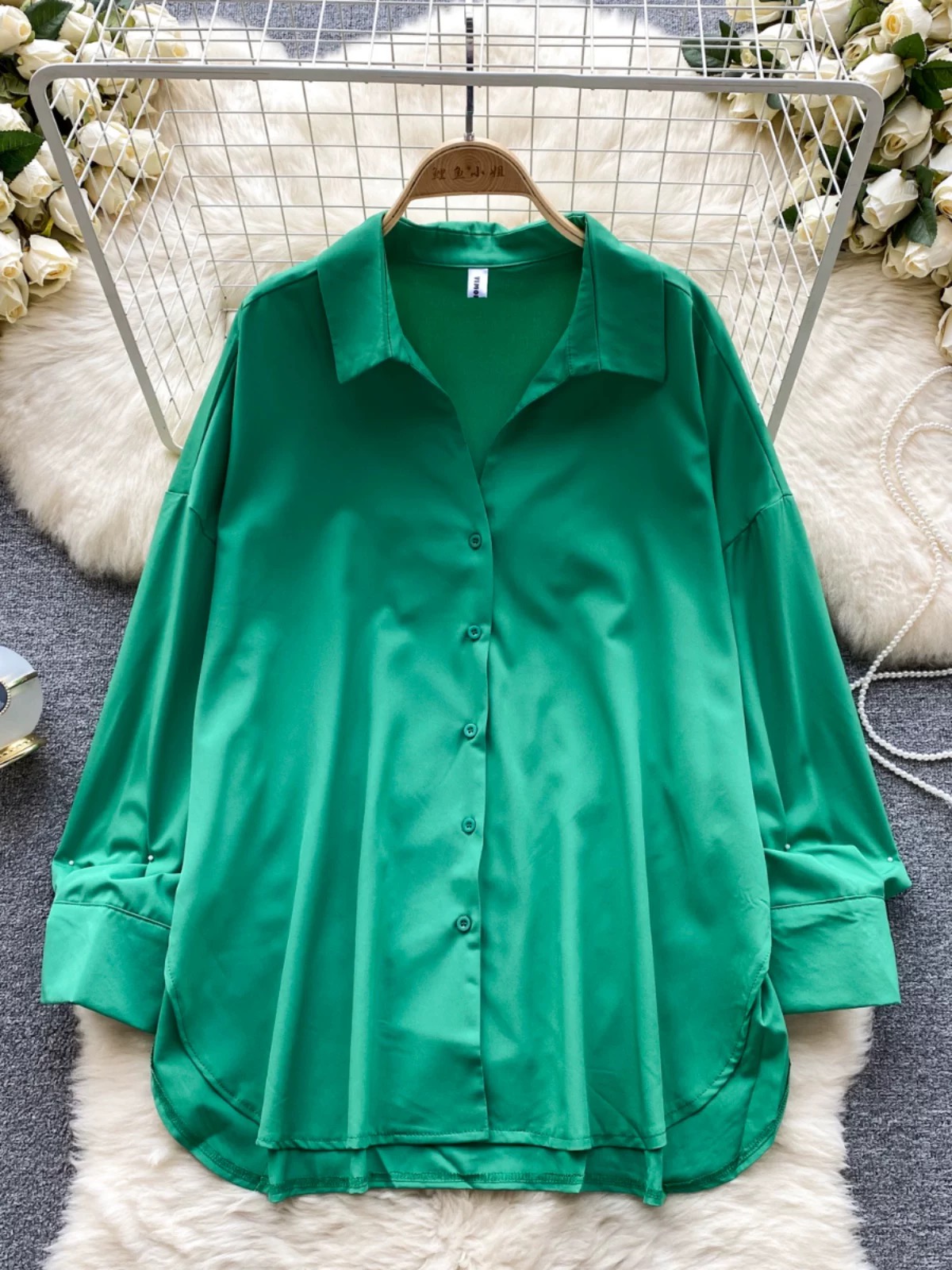 Kiss and make up shirt SH179 image