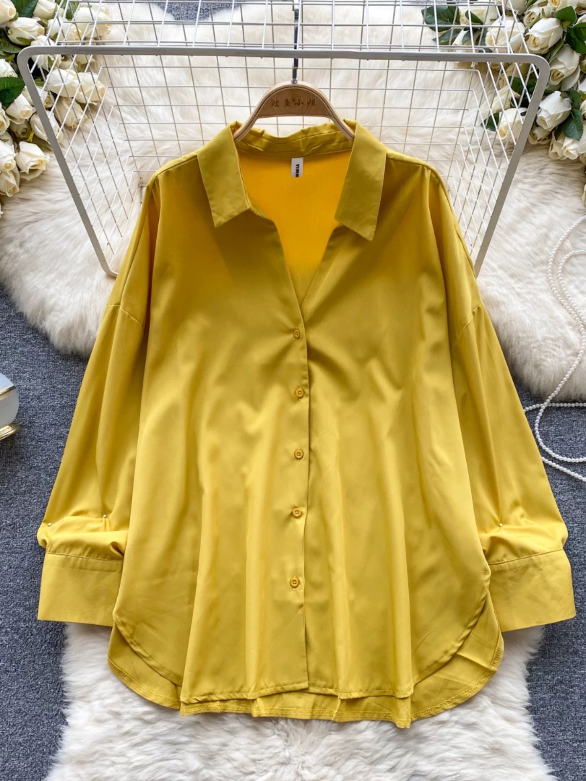 Kiss and make up shirt SH179 image