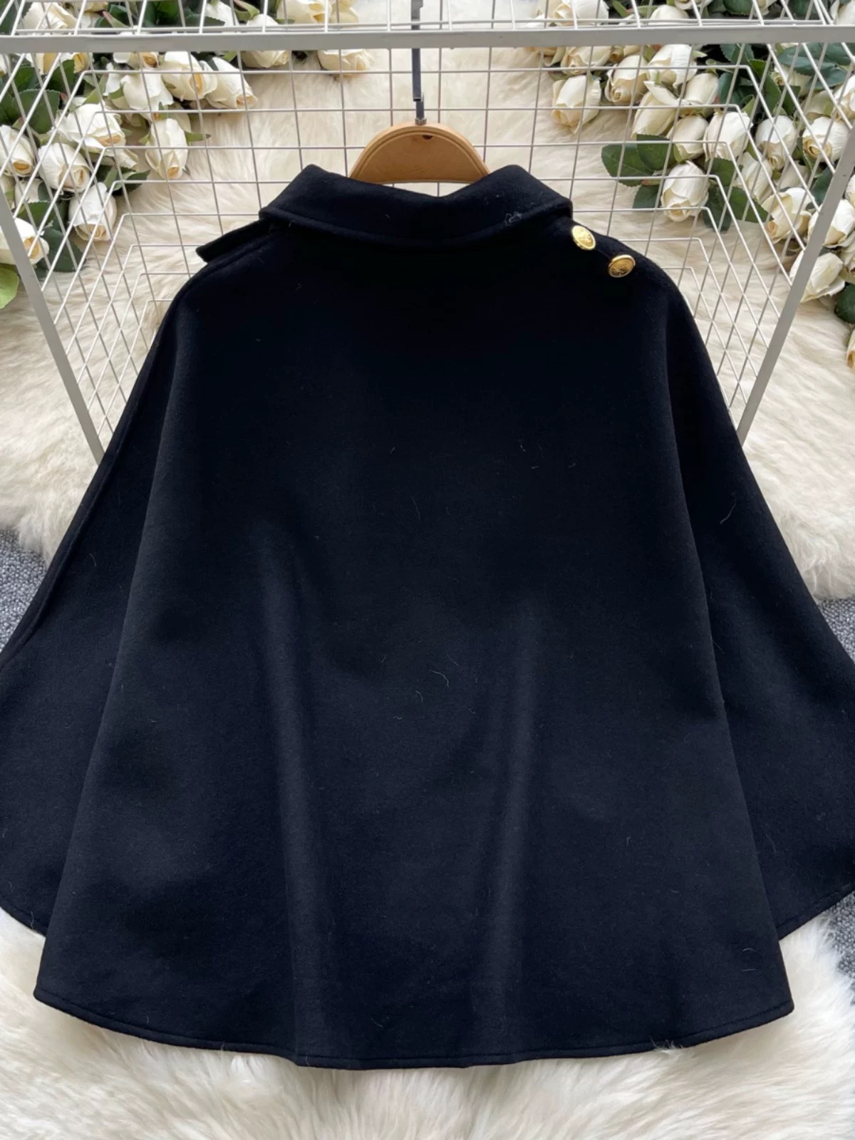 Cozy rib cloak PS109 image