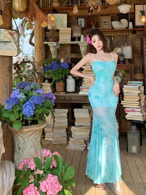 Model status dress CD270 image