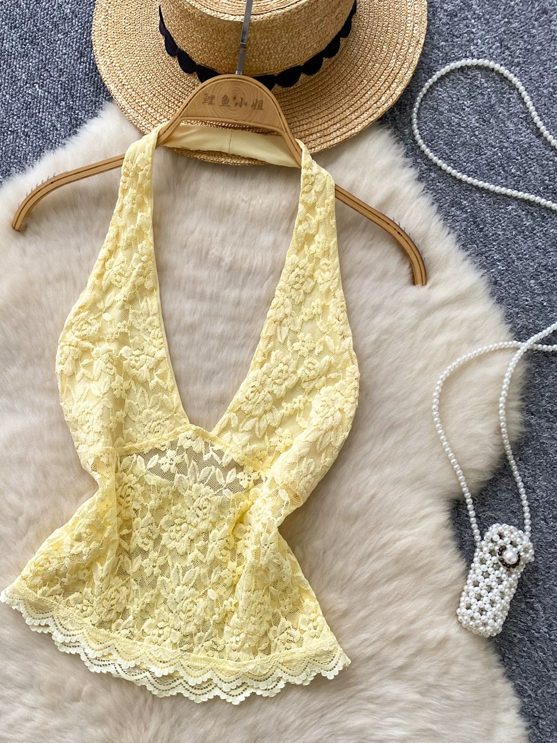 Mona not Lisa lace top CTO216 image