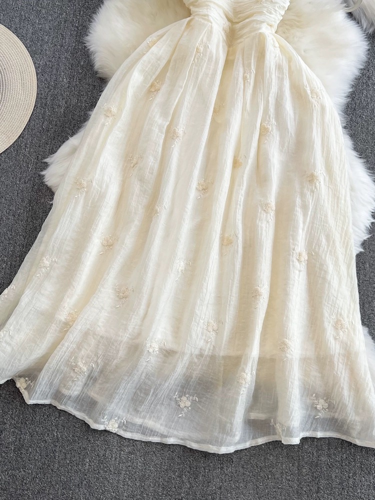 The queen in me dress CD1611 image