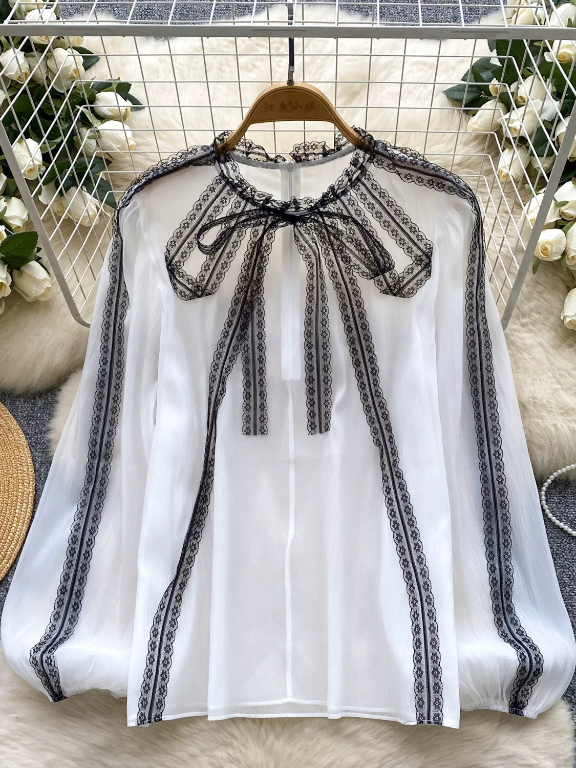 Always glamorous blouse BE368 image