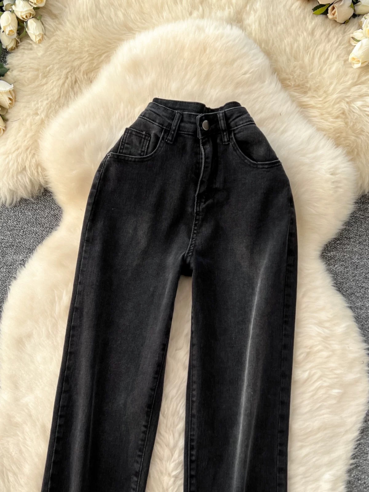 Always in a party mode Capri short jeans JN117 image