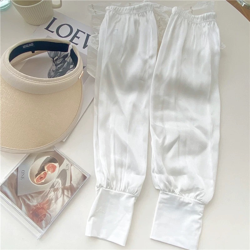 Modern girl silk sleeves AC168 image