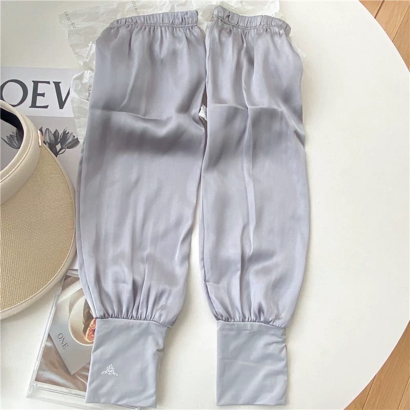 Modern girl silk sleeves AC168 image