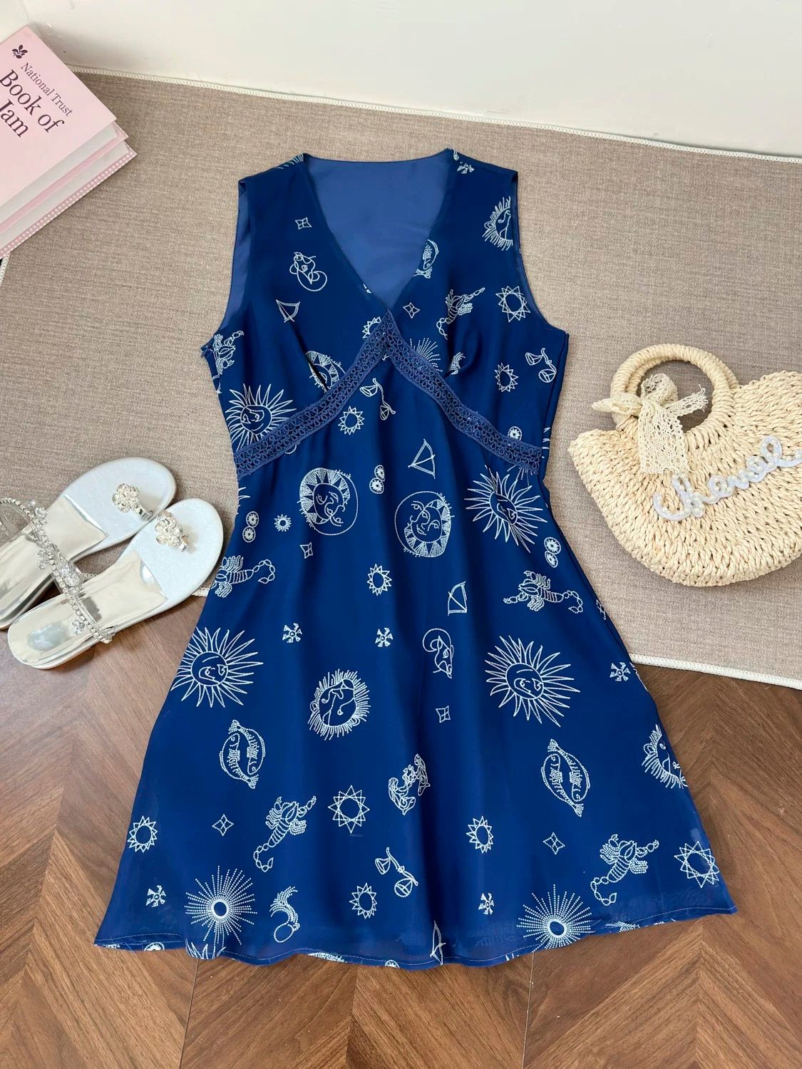 Made you look dress CD1064 image