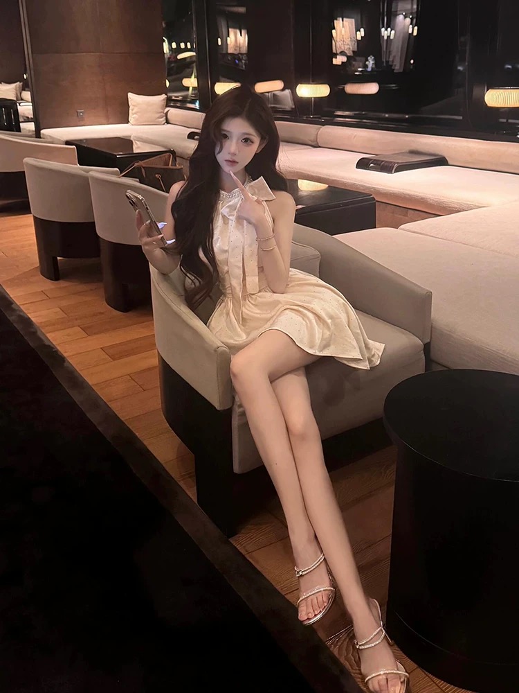 Garden brunch gown CD257 image