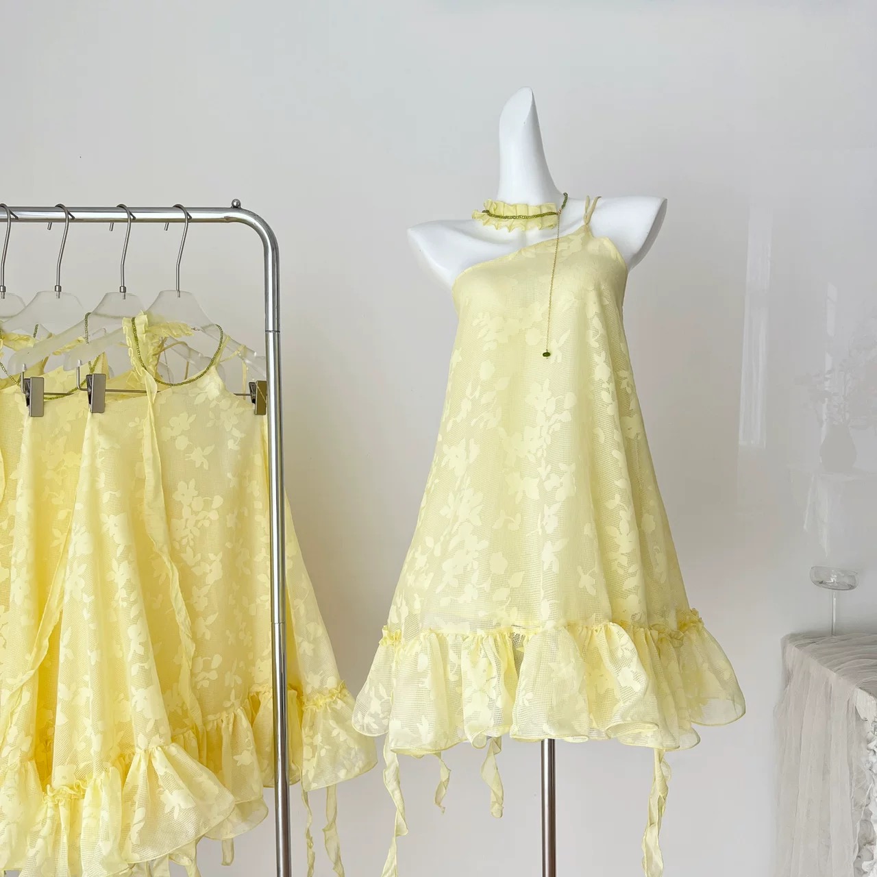 Evening occasion dress CD256 image