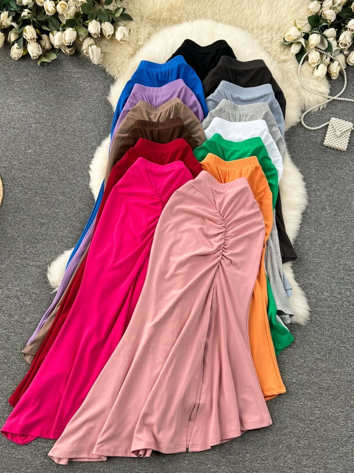 Everyday essential skirt CS111 image