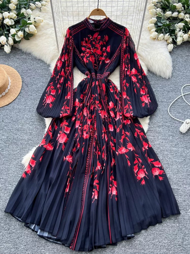 Uncomplicated two tone dress CD247 image