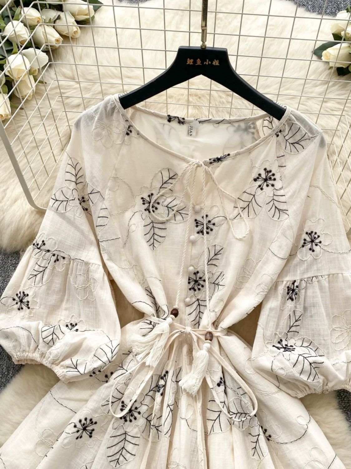 Back together exquisite dress CD244 image