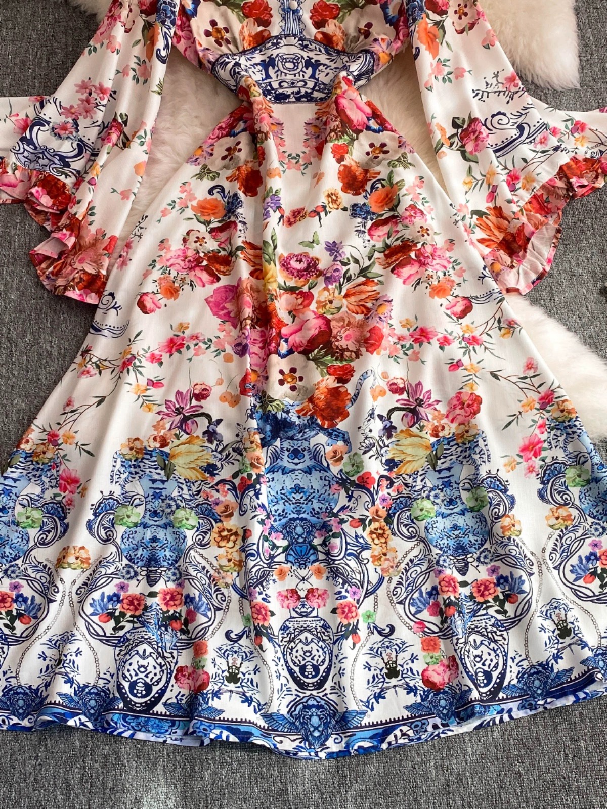 Golden moments dress ED446 image