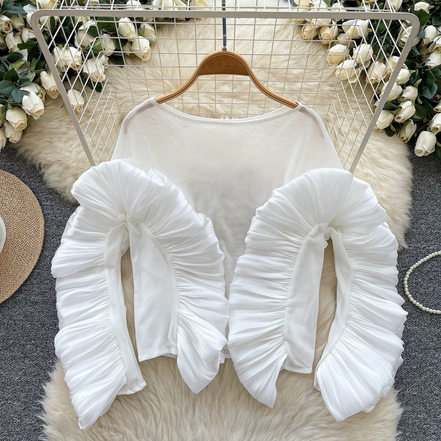 Weekend activity top FTO198 image