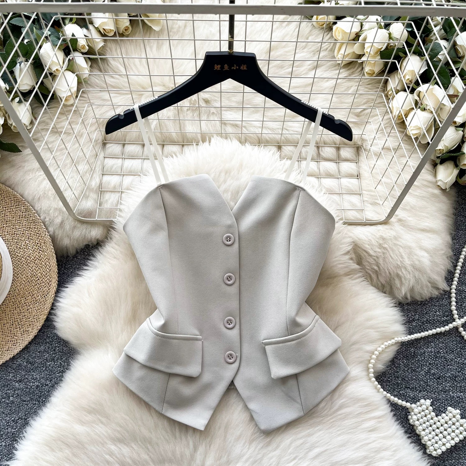 Candid moment top FTO196 image