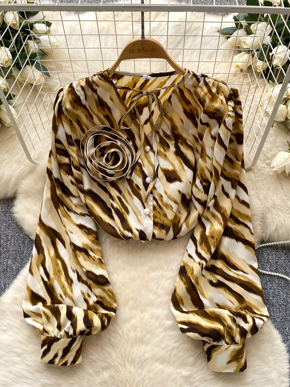 Nothing but the best blouse BE369 image