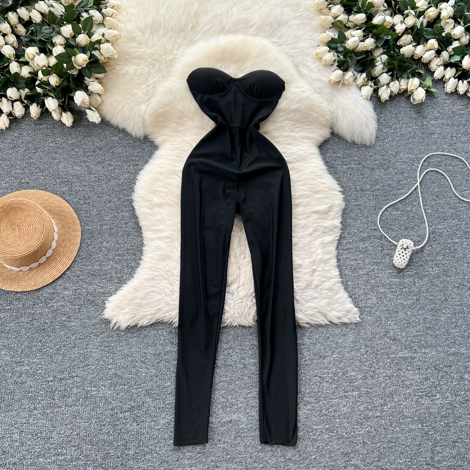 Don’t be shy jumpsuit CJS139 image