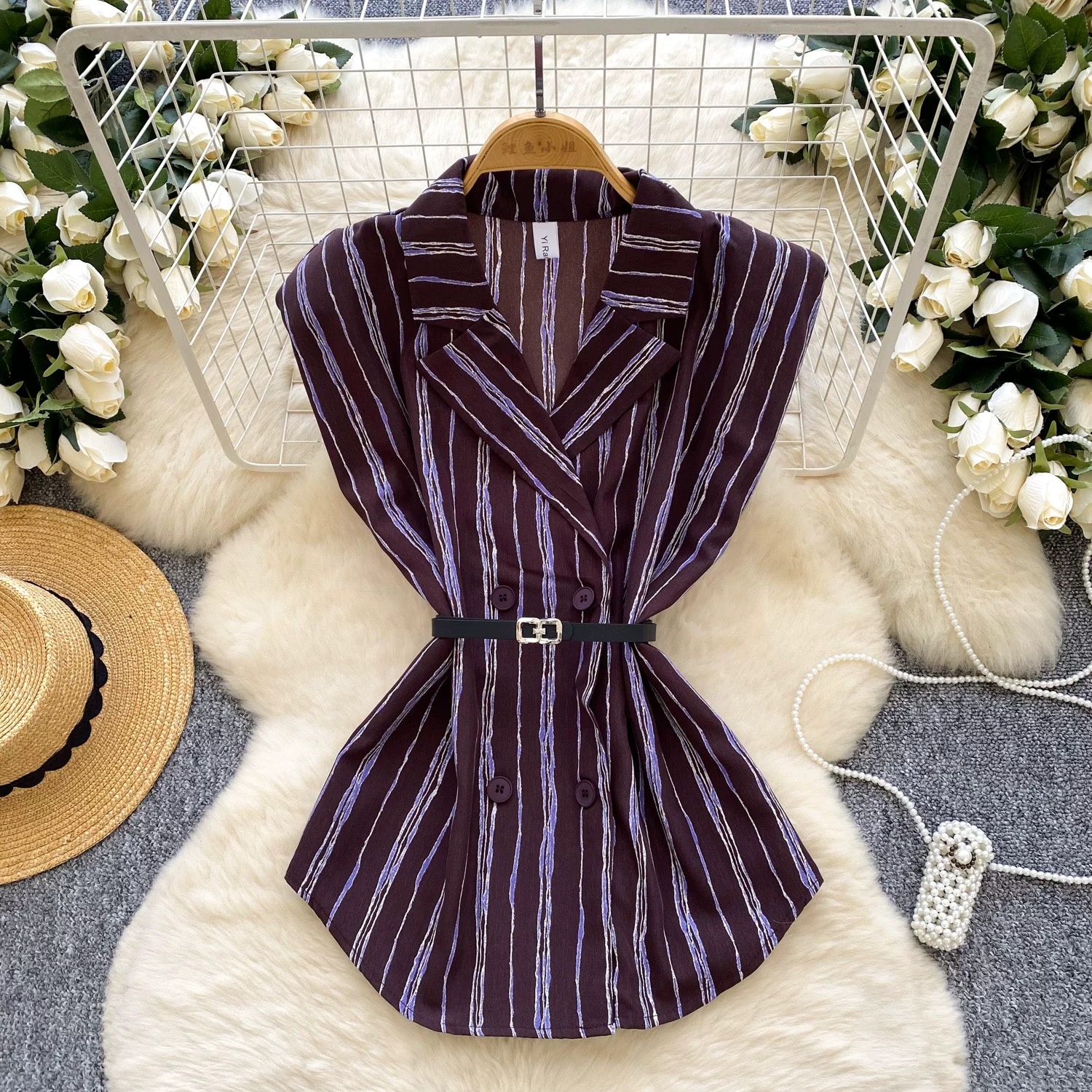 Art student top CTO1145 image