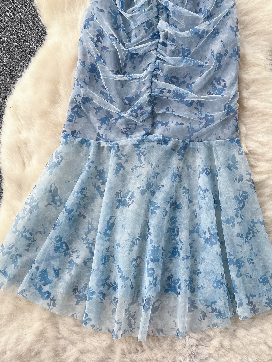 Lucent light dress CD1093 image