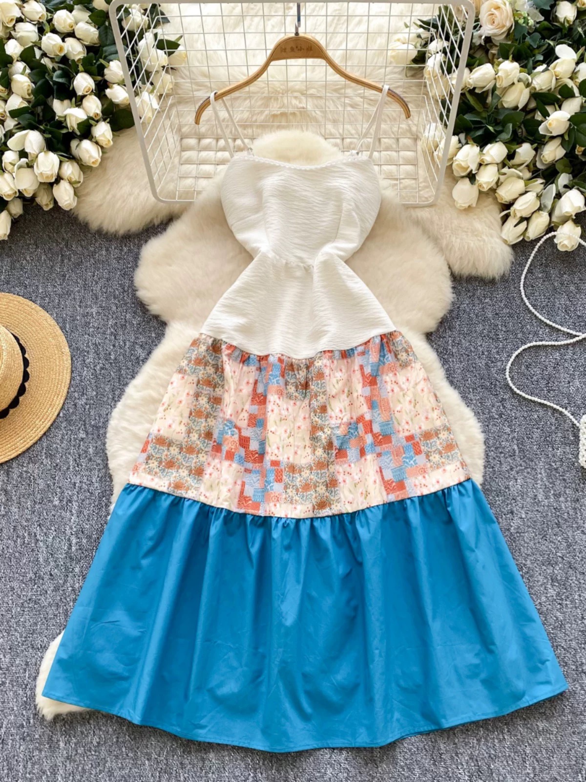 Queen of wonderland dress CD2013 image