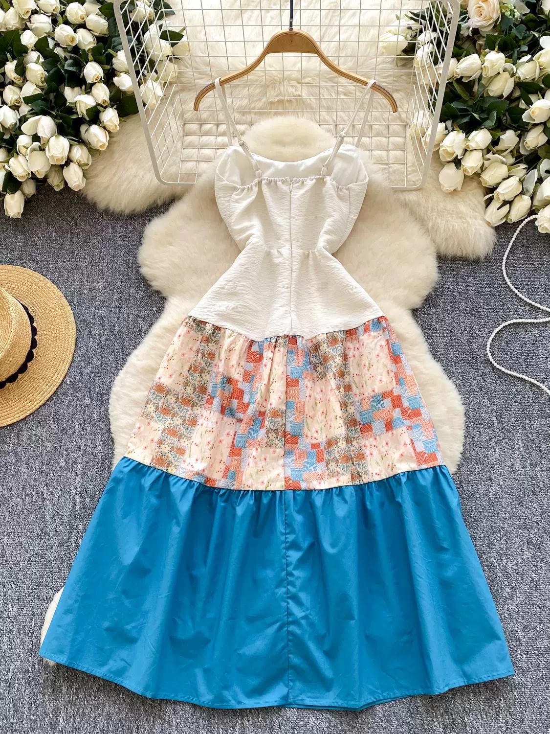 Queen of wonderland dress CD2013 image