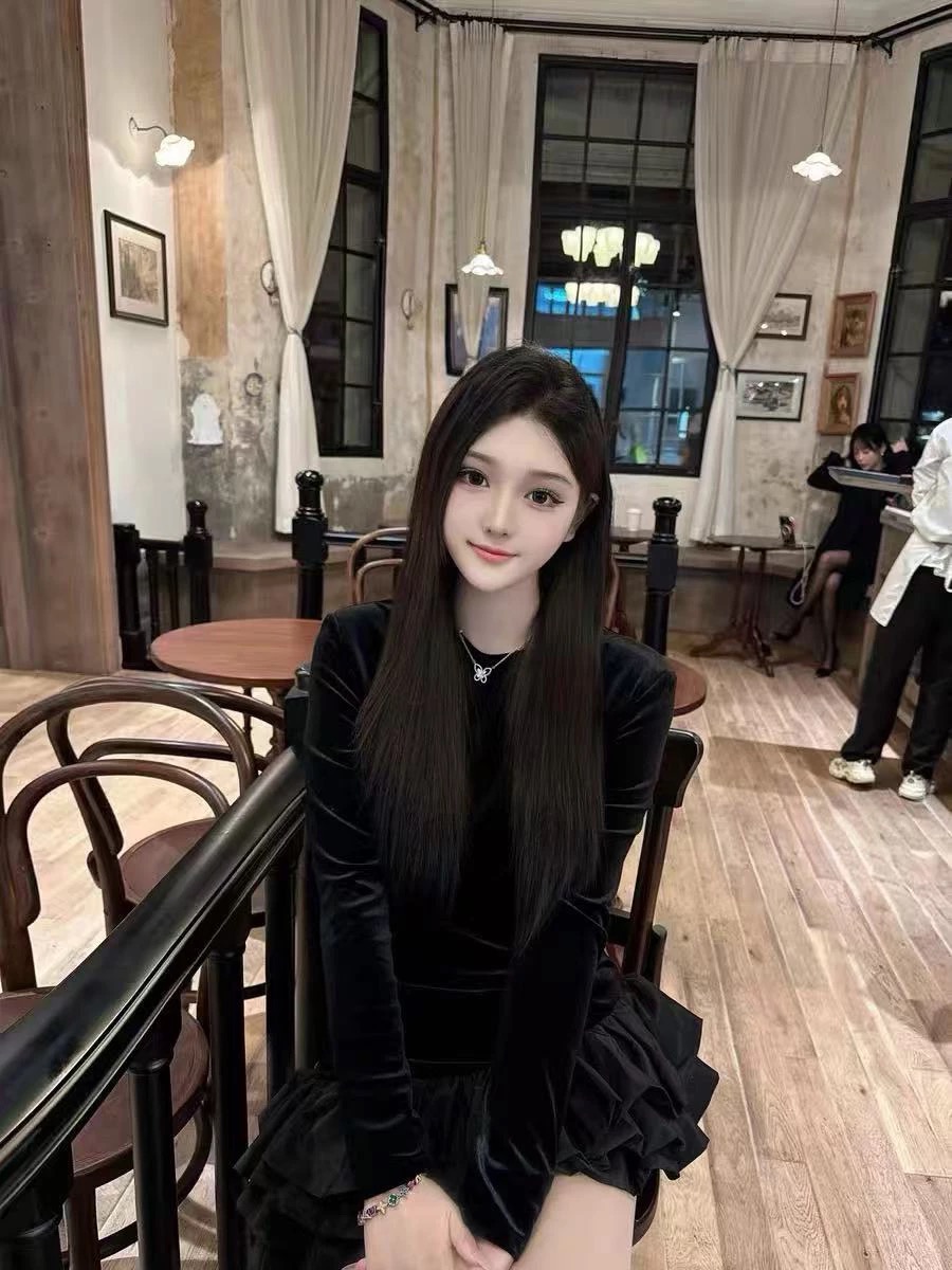 Keep up ruffle dress FD1280 image